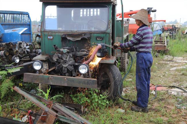 内蒙古自治区承担报废农机回收拆解企业名单的公告表(组图)